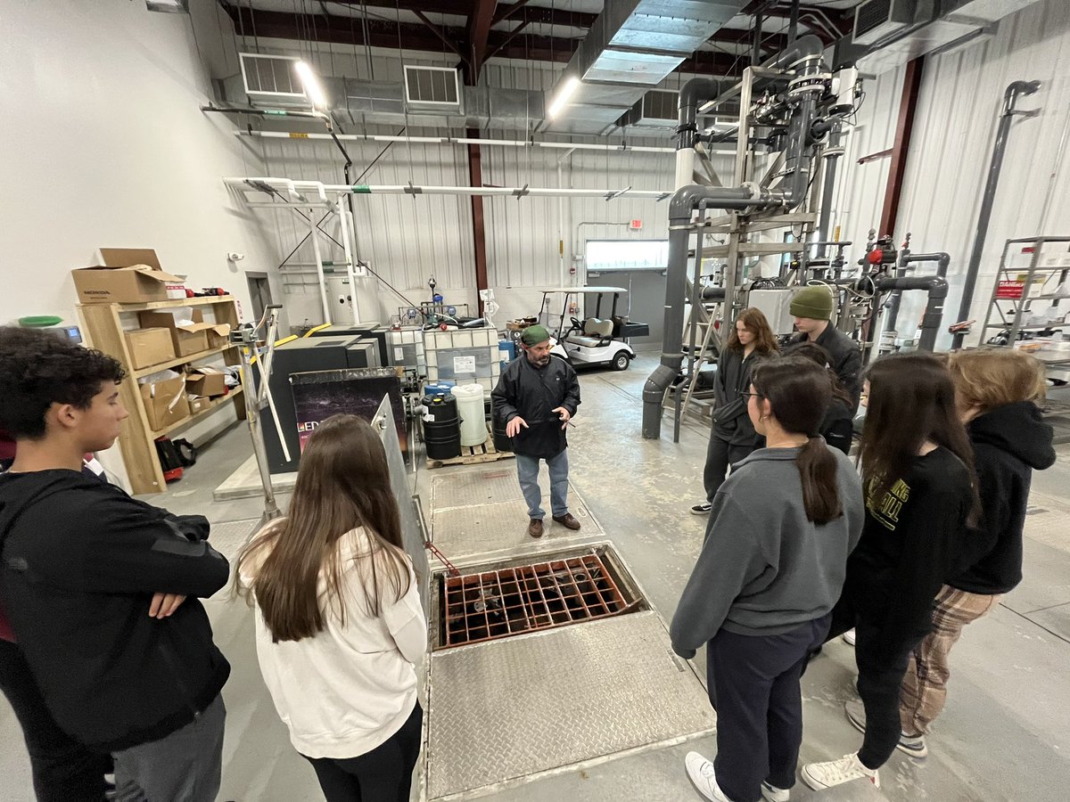 MsKerriganNRHS's tweet photo. We are so lucky to have a fancy WWTP on campus! #nrhsapes https://t.co/CUzjELUOpf