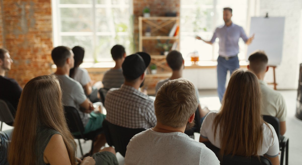 🧑‍🎓 Journée spéciale Masters

Vous êtes étudiant·es en L3 à l’#UParisNanterre ? Participez à la Journée spéciale Masters le vendredi 17 mars de 9h à 17h au Bâtiment de la Formation Continue ✨

Infos &amp; inscriptions aux ateliers 👇
scuioip.parisnanterre.fr/bac-3-et-apres…