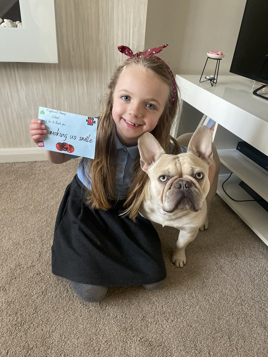 HaytonGina's tweet photo. @MapplewellSch @MPSClass5 Isla was so happy to receive her postcard today 😀 https://t.co/dqMH1wIWDA
