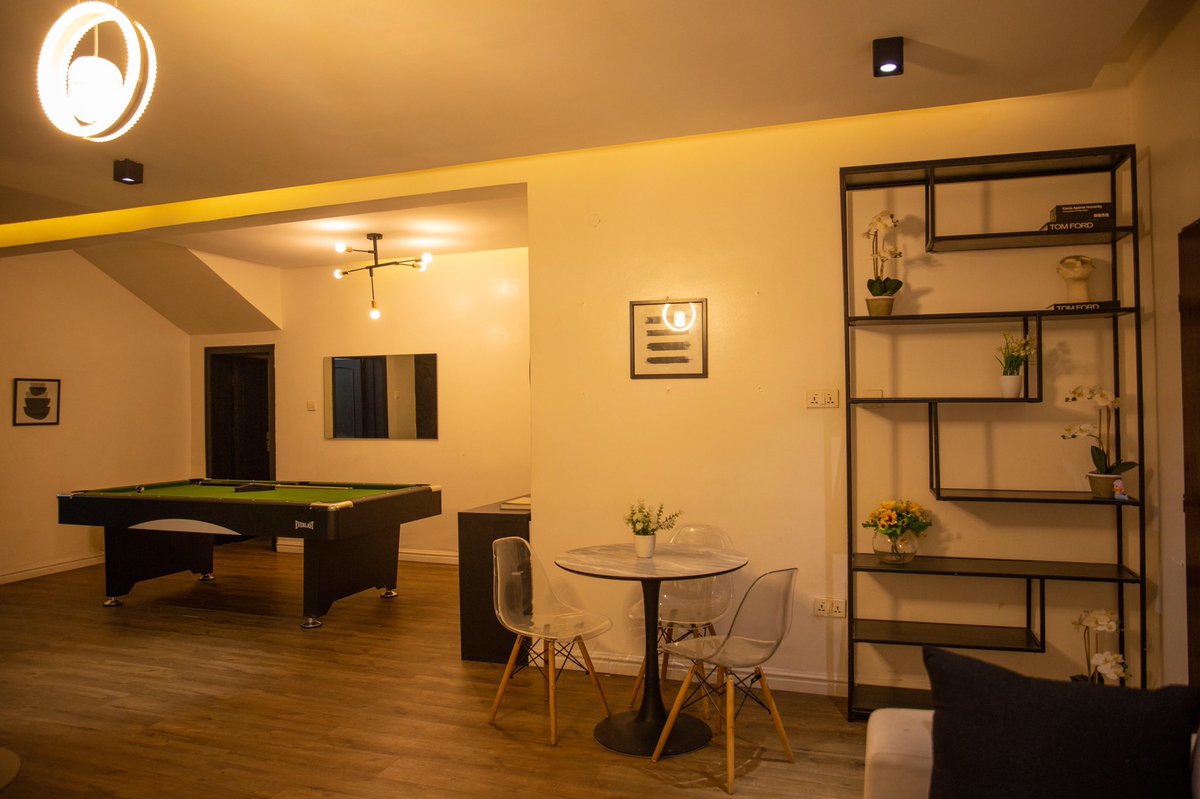 Estatepediang's tweet photo. 📍📍📍 3bedroom is available for your private dinners, proposals, games night, ladies night and team bonding. 

Rate is #95,000 per night as 3bedroom 
#75,000 per night as 2bedroom. 

You also get an early bird discount if you book 7days ahead.

Location : Lekki Phase one, Lagos. https://t.co/GxMxSPPg3s