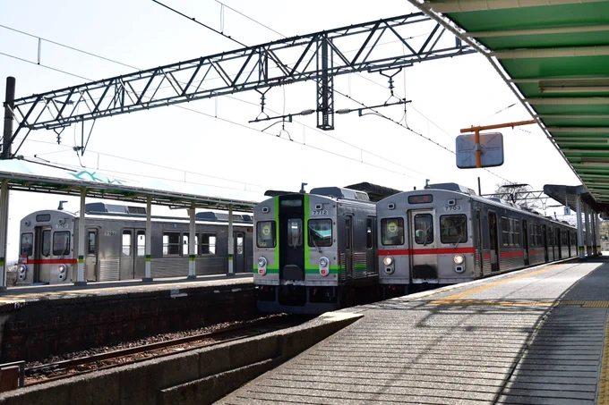 11日に養老鉄道7700系TQ01編成の貸切撮影会を開催致しました。今回は十和田観光電鉄が100周年を迎えられていたらと思いで再現したり、運行中に7700系が3本並んだり、新横浜線に一足先に乗り入れて横浜線と顔を合わせたりと楽しいひと時になりましたお会いした皆様、お疲れ様でした!#養老トワディー 