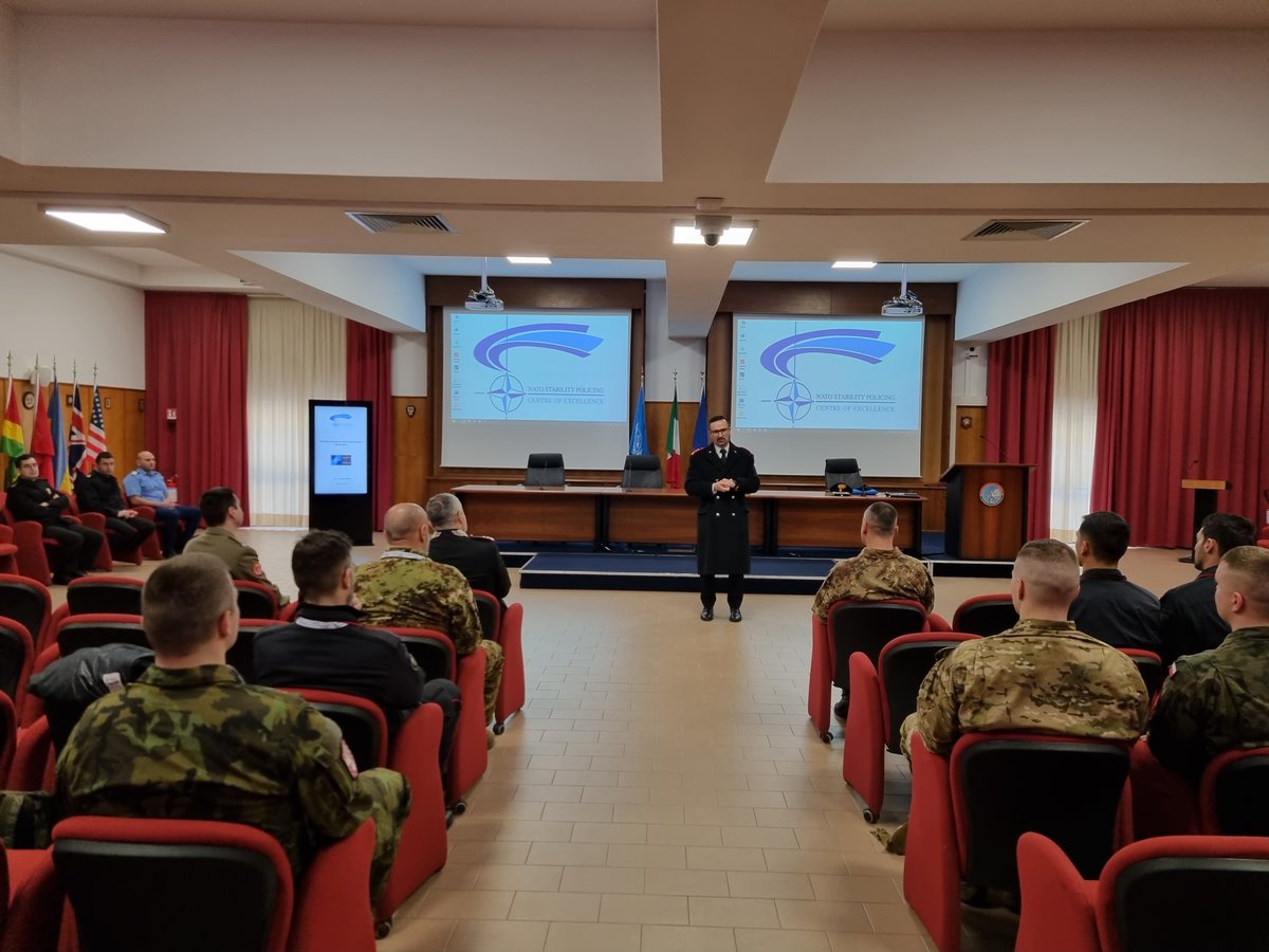 NSPCOE's tweet photo. A warm welcome to “our” 11 attendees from 🇨🇿 🇮🇹 🇵🇱 🇷🇴 #GendarmerieTypeForces and #Military, who are attending the Introduction to #StabilityPolicing for Field Commanders Course.
#StrongerTogether we #MakeTheDifference!
#StabilityPolicingOpenClub https://t.co/JAcdgeICkL