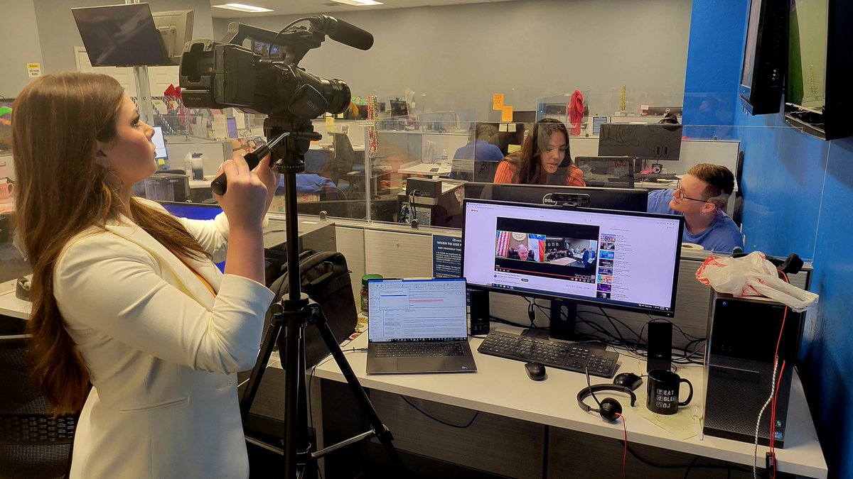LUTVNews7's tweet photo. New collaborations on the horizon! Be sure to "like" @LUTVNews7 on #Facebook # subscribe to #LU #TV @News &amp; #Media Online on #YouTube. @LamarCommDept @12NewsNow #LamarUniversity #WeAreLU #collegemedia #studentbroadcasting #tvnewslife #tvnews #BeaumontTx #SoutheastTexas https://t.co/Hjo9M4kPGh