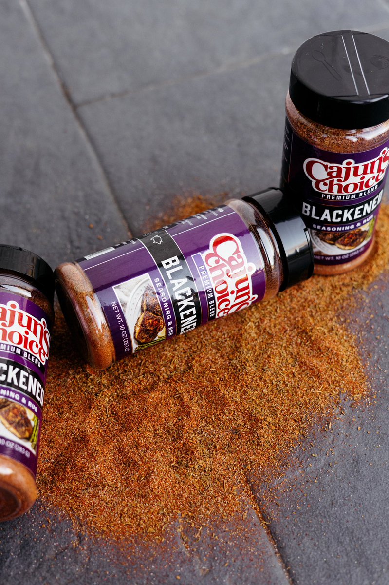 AcadianKitchens's tweet photo. Meet Cajun's Choice Premium Blend Blackened Seasoning &amp; Rub! 💥💥💥

#cajun #louisianafood #cajunseasoning #louisianaseasoning #louisianarelish #louisiana #broussard #cajunfood #traditions #delicious #acadiankitchens #louisianalocal https://t.co/6nyRTad6HT
