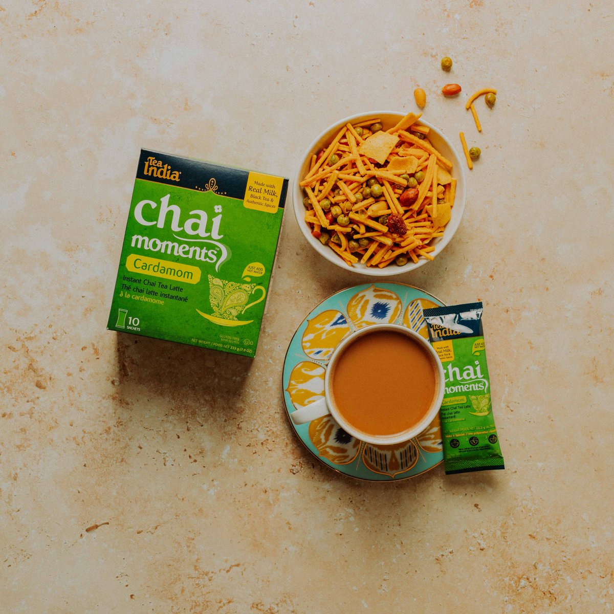 A hot cup of Cardamom Chai makes the perfect evening snack.😋 

.
.
.

#teaindia #indianchai #snacktime #snack #chai #chailover #chaiislove #chailovers #chaitime #goodevening #vibe #canada #canadaindians #chaibiscuit #chaibisket