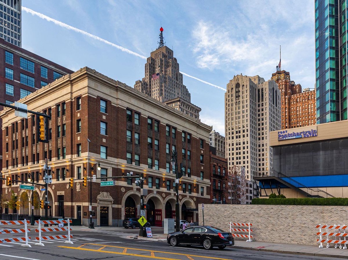 REDbyMorgan's tweet photo. Happy #313Day Detroit! https://t.co/JbrsZvcTKg