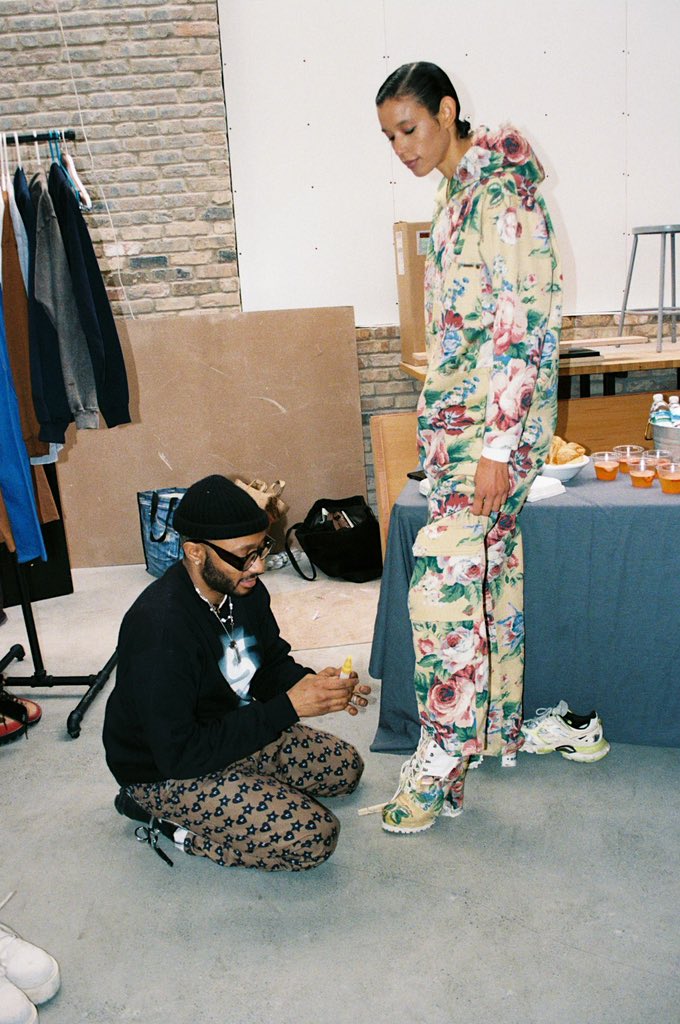 iMAKEclothes's tweet photo. Bts of AW2023 in film. https://t.co/VQ3SPEmZlU