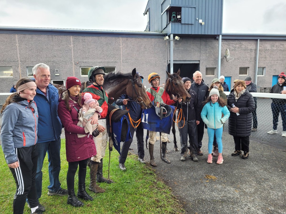 No Fussing (right) leads home a 1-2 for Tim Doyle <a href="/thurlesraces/">Thurles Racecourse</a>, with the trainer's month-old granddaughter Ella McCurtin enjoying her first day racing.