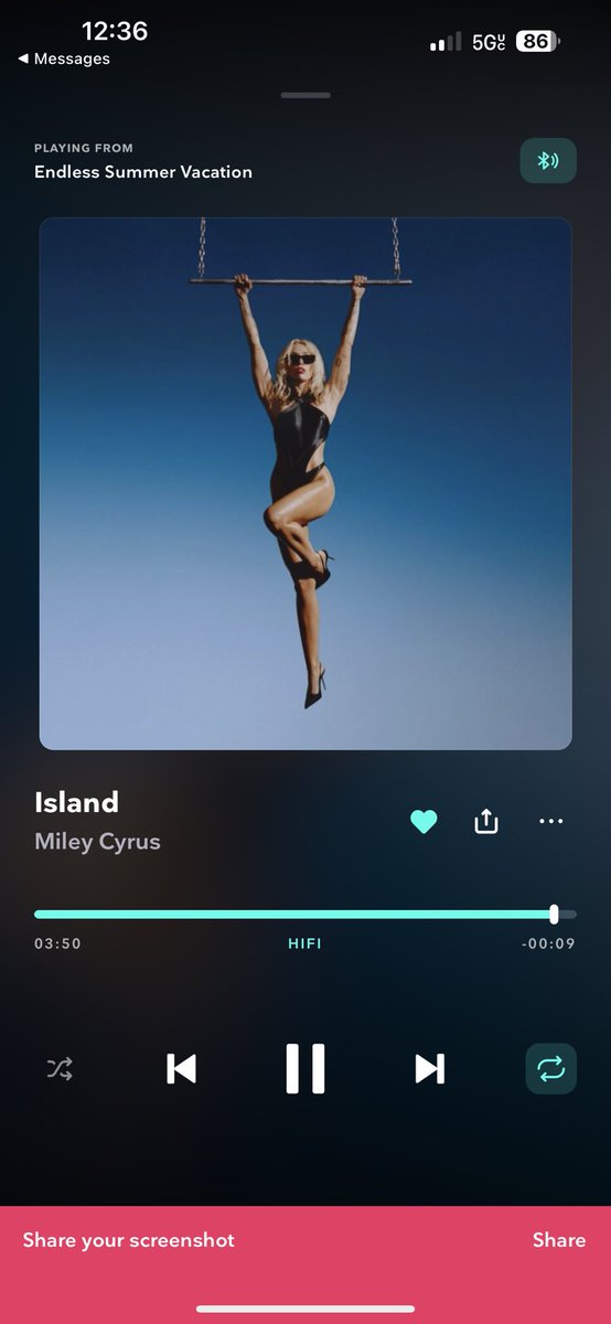 bper777's tweet photo. On repeat #Island #EndlessSummerVacation #Miley #mileybackyardsessions #MileyCyrus https://t.co/oqJapXxge0