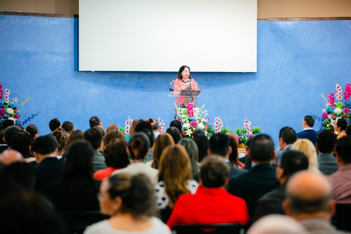 MLPiraquive's tweet photo. 🇲🇽El pasado 6 de marzo de 2023, visitamos la @IDMJIoficial en Satélite, Ciudad de México CDMX, los hermanos hicieron preguntas relacionadas con la Biblia, además, se compartieron testimonios y experiencias de la manifestación de Dios en nuestras vidas. 

https://t.co/tQtW5wBHnW https://t.co/qv9h4XMUlQ