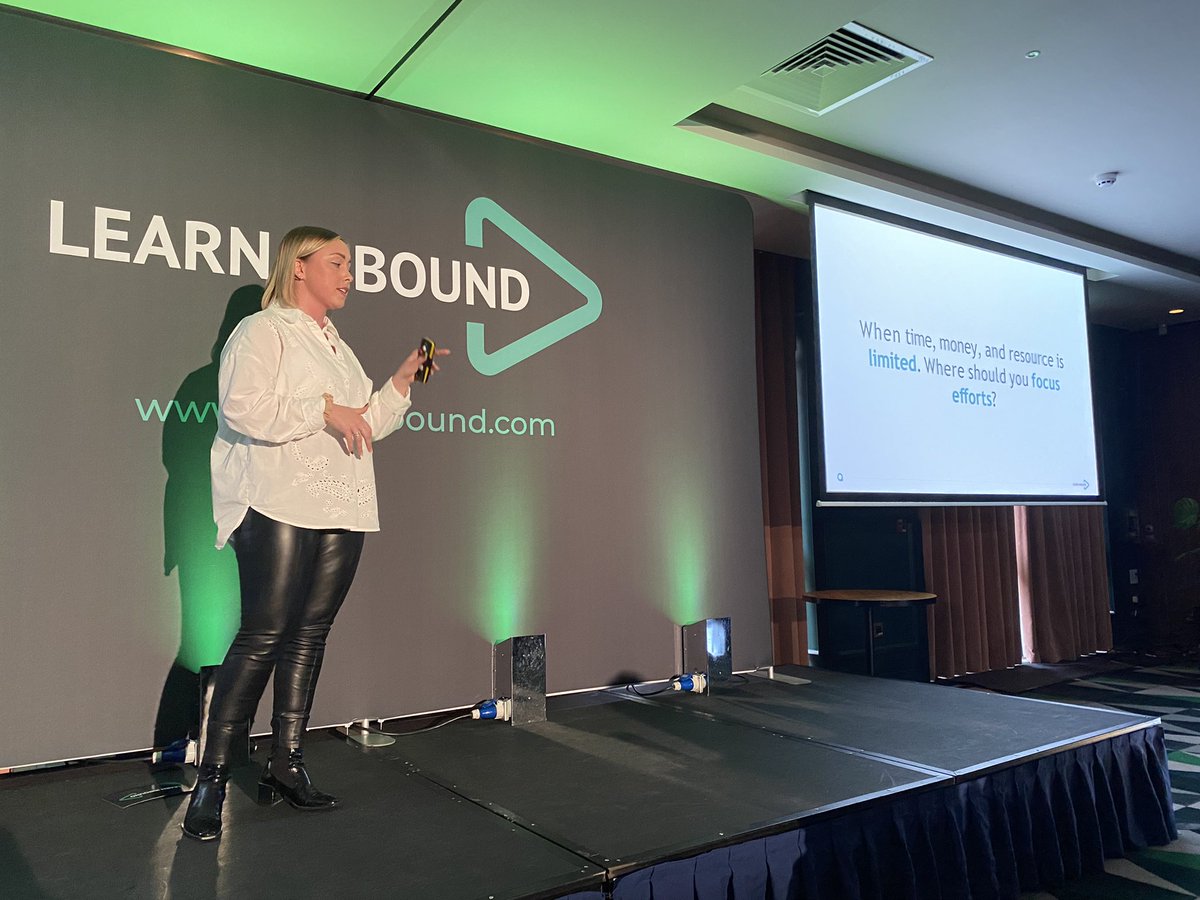 andijarvis's tweet image. Finishing the day @ShannonMcGuirk_ talking about campaigns that perform… but also about ones that don’t! 

Great to hear what goes on in real life

#learninbound