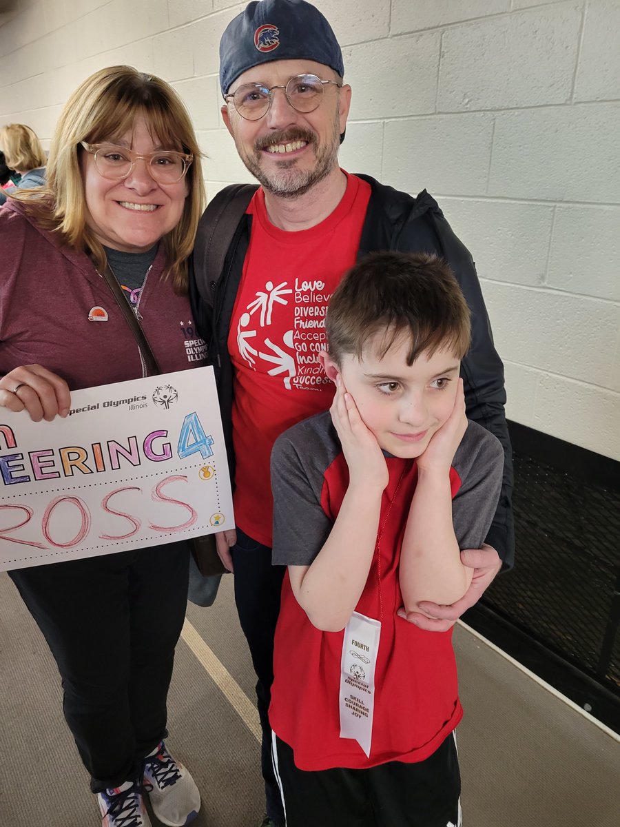 Homewood153's tweet photo. We are SO PROUD of 3rd-grader Jessie Jursa and 4th-graders Noah Hanzelin and Ross McManus for wonderfully representing District 153 at the Illinois Special Olympics state basketball tournament over the weekend! Way to go, Bulldogs! #153Proud https://t.co/8JeJtXR6Nt