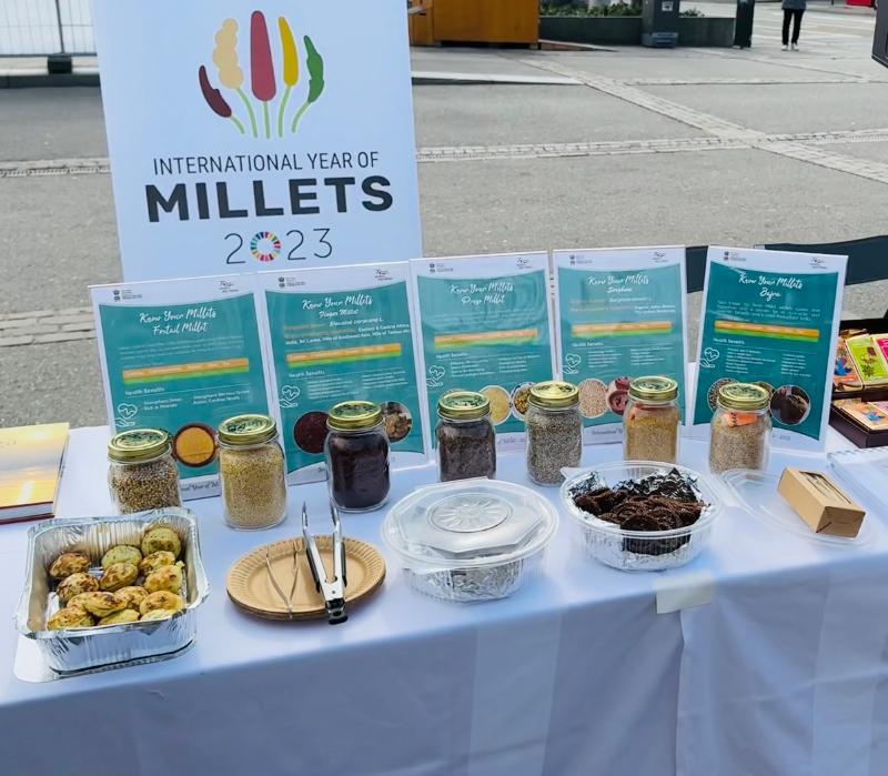 IndiainSwiss's tweet photo. In the city of Fribourg named as "Swiss Food Capital 2023",@indiainswiss inaugurated the "International Year of Millets" celebrations in Switzerland. To explore the health benefits of "Nutri Cereals", Deputy Mayor of Fribourg &amp; Cd'A released the Millets Recipe Catalogue.
#IYM2023 https://t.co/Pn5Kbx5kFA
