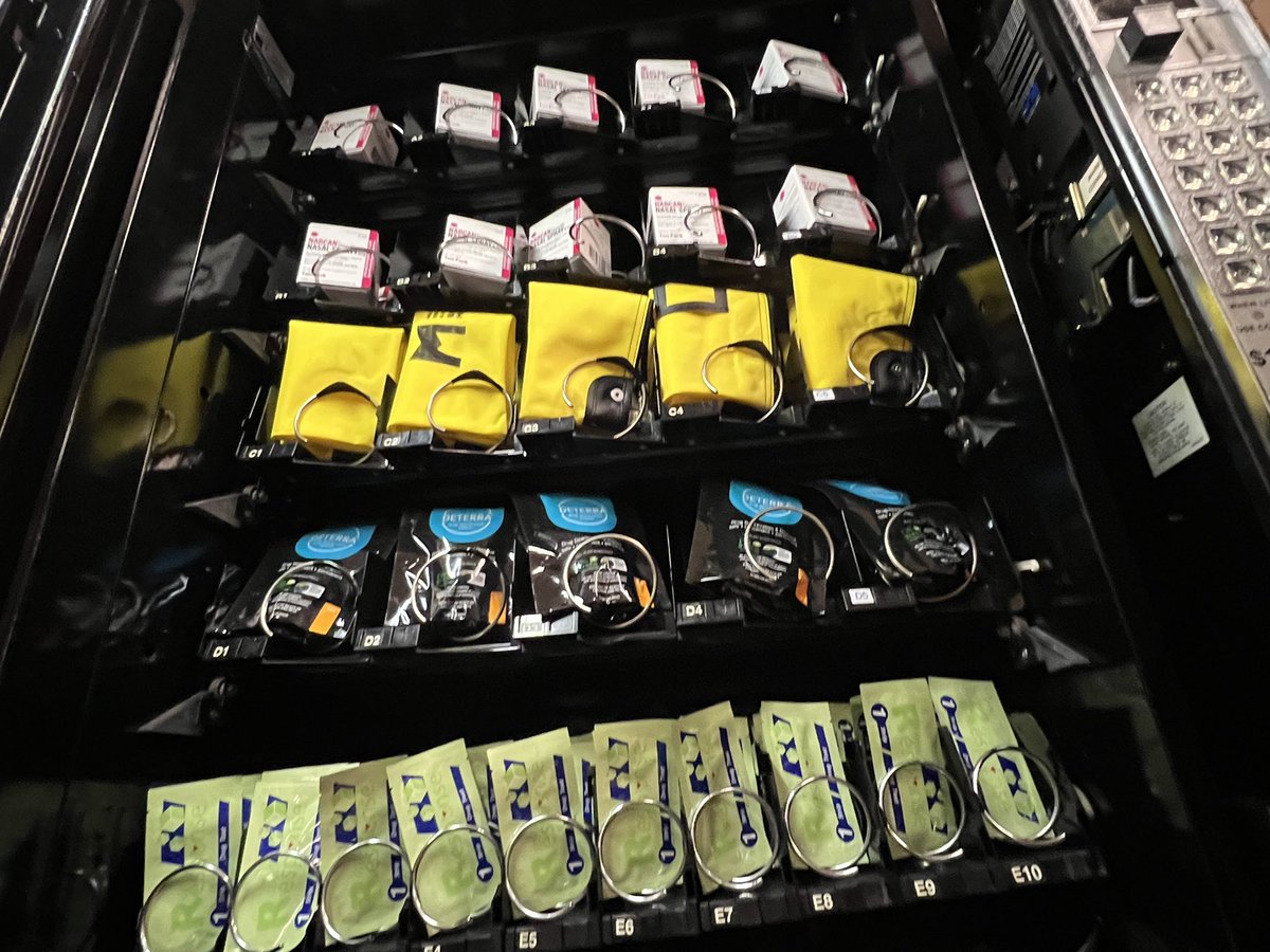 ecaseymedia's tweet photo. Milwaukee County residents will soon see vending machines filled with Narcan and fentanyl test strips throughout the community. It’s one harm reduction step leaders hope will help lead to less overdoses. https://t.co/LjmSP0Kzu1