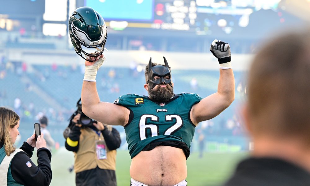 Philly__Nation's tweet photo. Eagle for Life 💚🦅 https://t.co/xRZrLoKisp