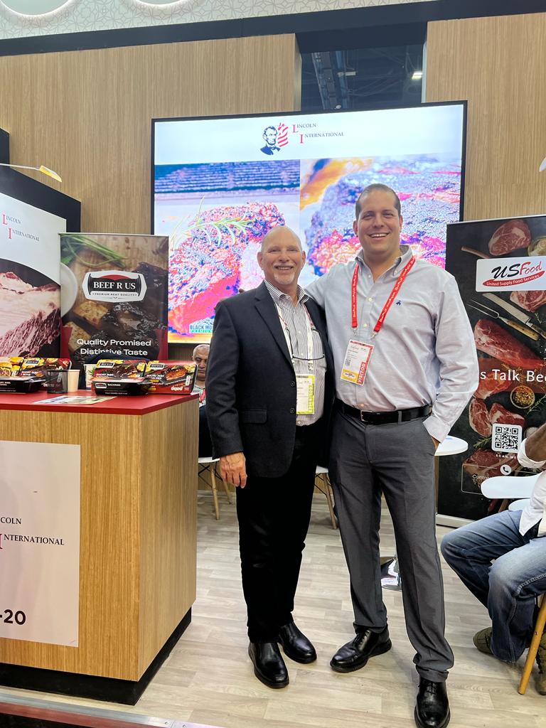 NovaTrade_'s tweet photo. Nova Trade sends the best wishes to all our partners and friends that we managed to meet during @Gulfood!

We have an amazing exhibition aftertaste and new business opportunities 😎 

#internationaltrade #beefmarket #gulfood2023 #novatradeus https://t.co/D3WyGMTp1f