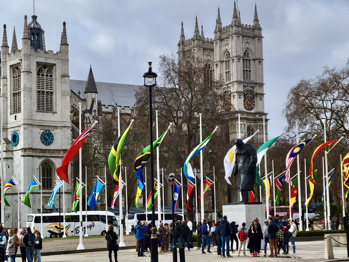 CanadianUK's tweet photo. This year's #CommonwealthWeek, themed 'Forging a Sustainable and Peaceful Common Future', brings the 56 member countries together to reflect on the shared commitment to improve the lives and opportunities of all citizens of the Commonwealth for generations to come. https://t.co/iRGVrcbXVj