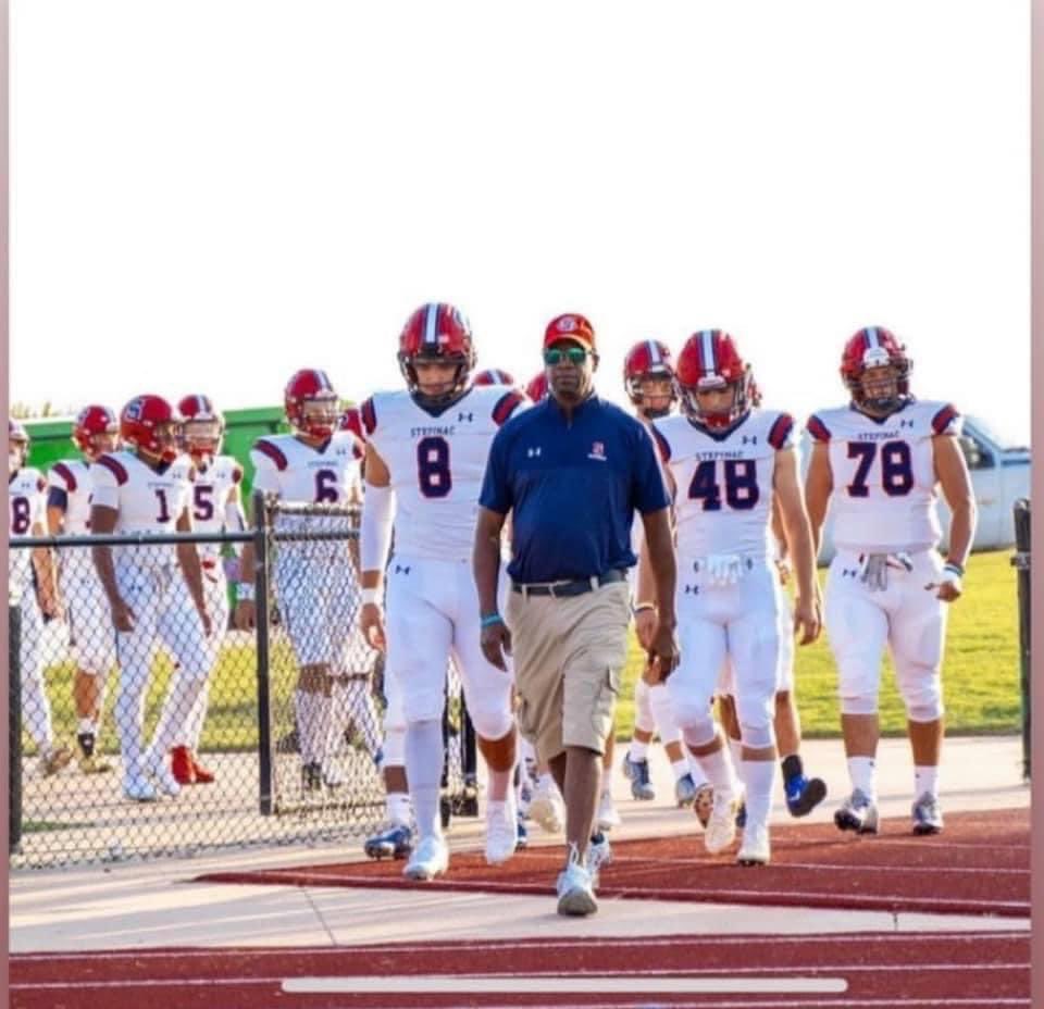 step_basketball's tweet photo. We talked as a team and staff last night about the highs and lows of life. 

Many of you know Coach Gary Farmer as an assistant football coach here at Stepinac for over the last 10+ years. Well, Gary was more then that - Gary was a mentor, a figure and friend to many. (1/4) https://t.co/ZWMBXfBcbH
