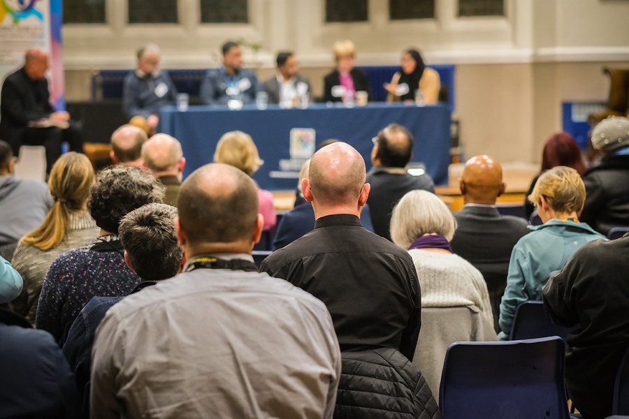 Our next forum meeting will be held at the new Town Hall in Whitechapel on 20 March! Join us for a tour, hear of opps for funding & support available for faith groups. Free refreshments. Speakers @THCVS & @TowerHamletsNow  Register at eventbrite.co.uk/e/552618896997 #faith #TowerHamlets