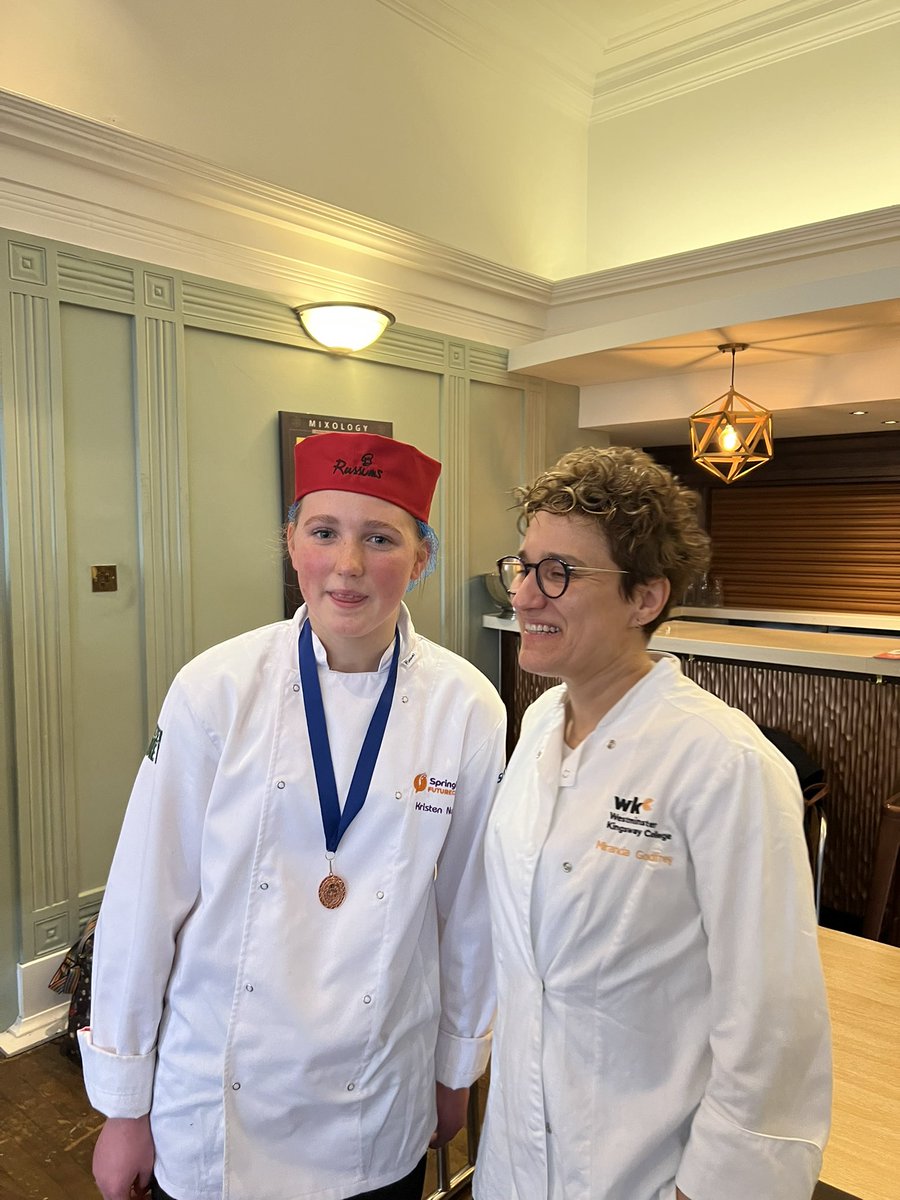 LennoxCaitriona's tweet image. @SBFutureChef UK 2023 winner is……Northern Irelands Kristen Nugent from @stciaransballyg . Con granulations 👏🏻😉😉😉😉😉. Absolutely over the moon for her.