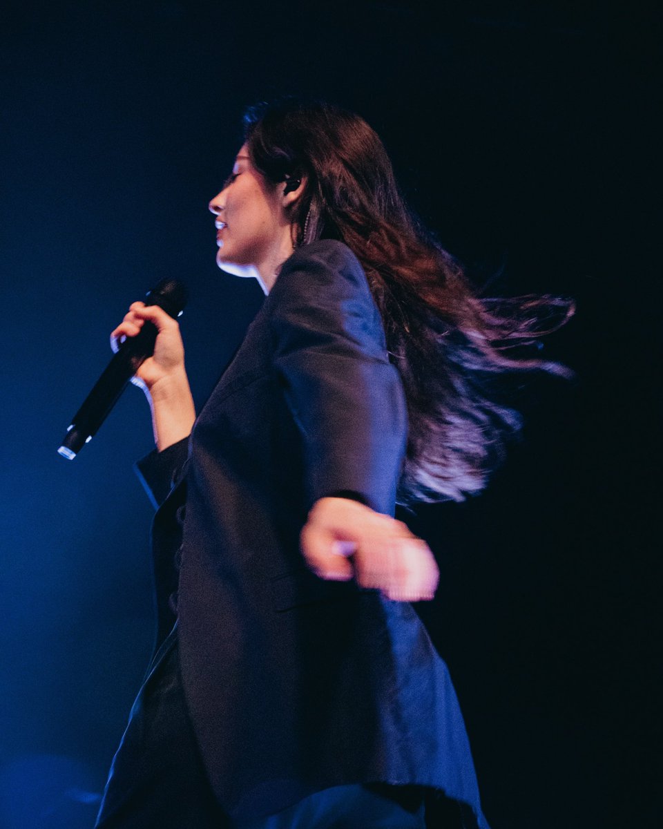 CampbellParish's tweet photo. @gracieabrams performing in Boston last night!! https://t.co/Uh1rcs0qb2
