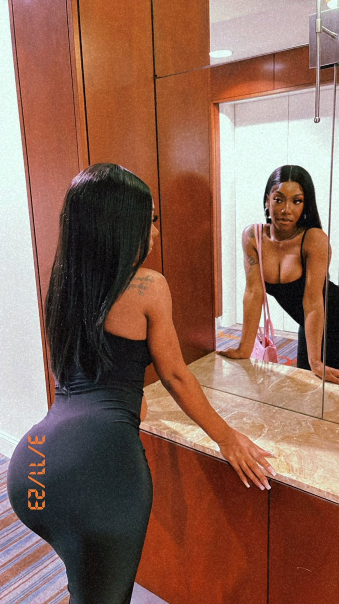 Shocka_Andrews's tweet photo. It’s always Me vs Me 🖤 https://t.co/gbGaTZYwkj