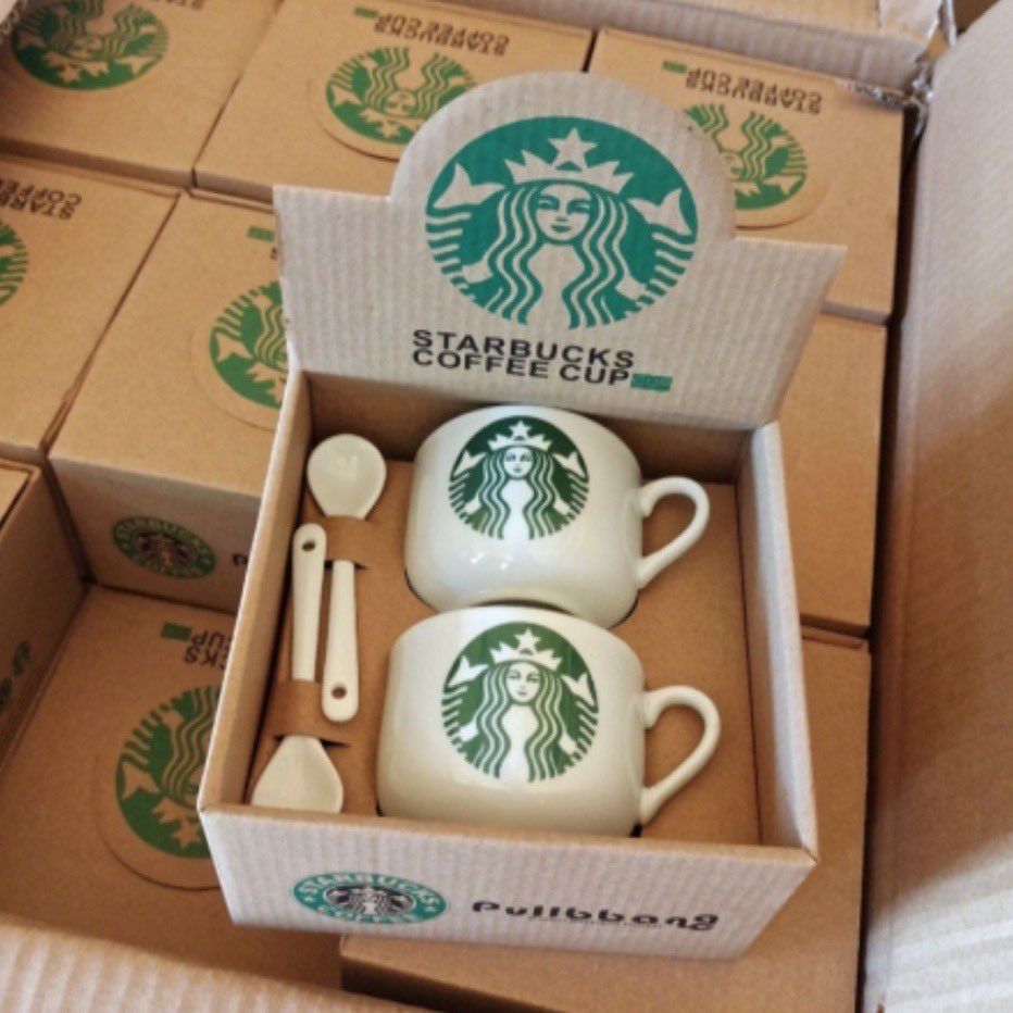 Littlepvnny's tweet photo. Set cangkir cocok untuk gift atau koleksi juga bisa😉

https://t.co/e4DnF1vVpW

#starbucks #cangkir #giftwedding https://t.co/doibo2kgBE