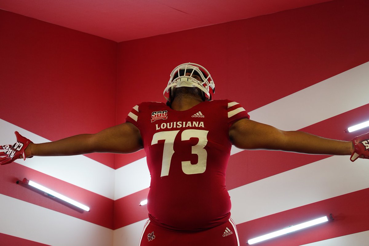 JabariMcalmont's tweet photo. Had a great visit at @RaginCajunsFB during their Saturday practice. Thanks @CoachMGiuliani @JeffNorrid1 and the staff and players for your time and making us feel welcomed!
#reigncain #springpracticevisit #GeauxCajuns #lafayette #TXHSFB #co2024 https://t.co/mSdaPkynWU