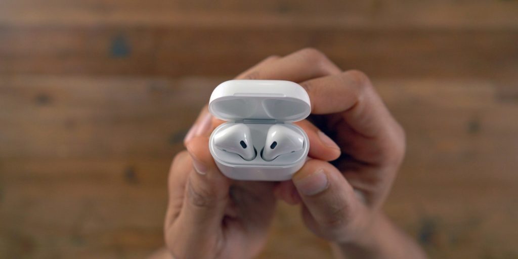 Ale_W_23's tweet photo. Ecco come gli AirPods potrebbero migliorare la salute https://t.co/hlQecErpPz https://t.co/PnYACcsQ6T