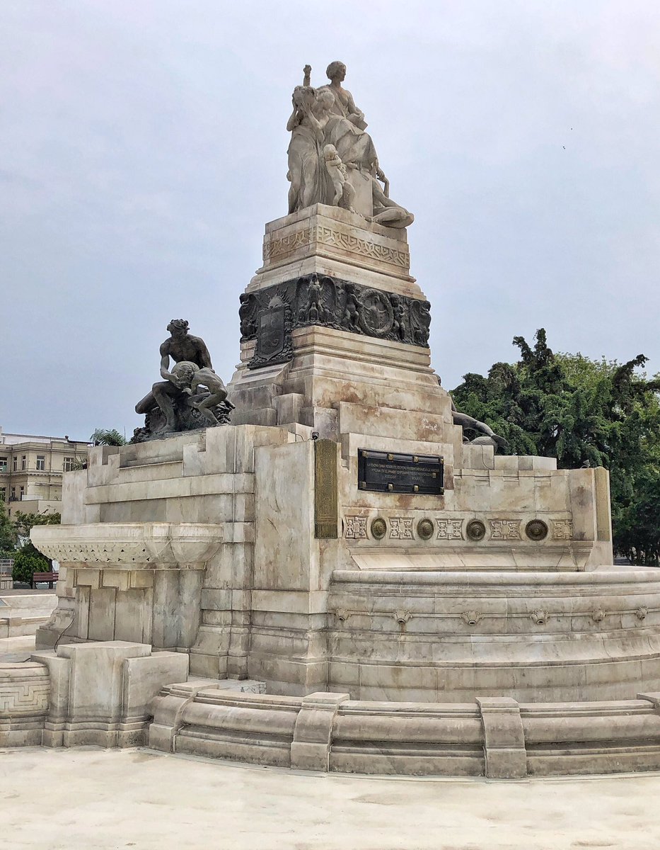 limantigua's tweet photo. Lima, ¿Cómo vamos? 🤔
Lima, ¡Así estamos! 🤷🏻♂️🤷🏻♀️
Fotografias 📸 Vladimir Velasquez
#Prolima #PlanMaestro #LimaComoVamos #CiudadesQueInspiran #Emilima #LuisMartinBogdanovich
#RecuperandoElCentroHistóricoDeLima #LimaPotenciaMundial #CiudadesComoVamos https://t.co/0ZbdRLxXqr