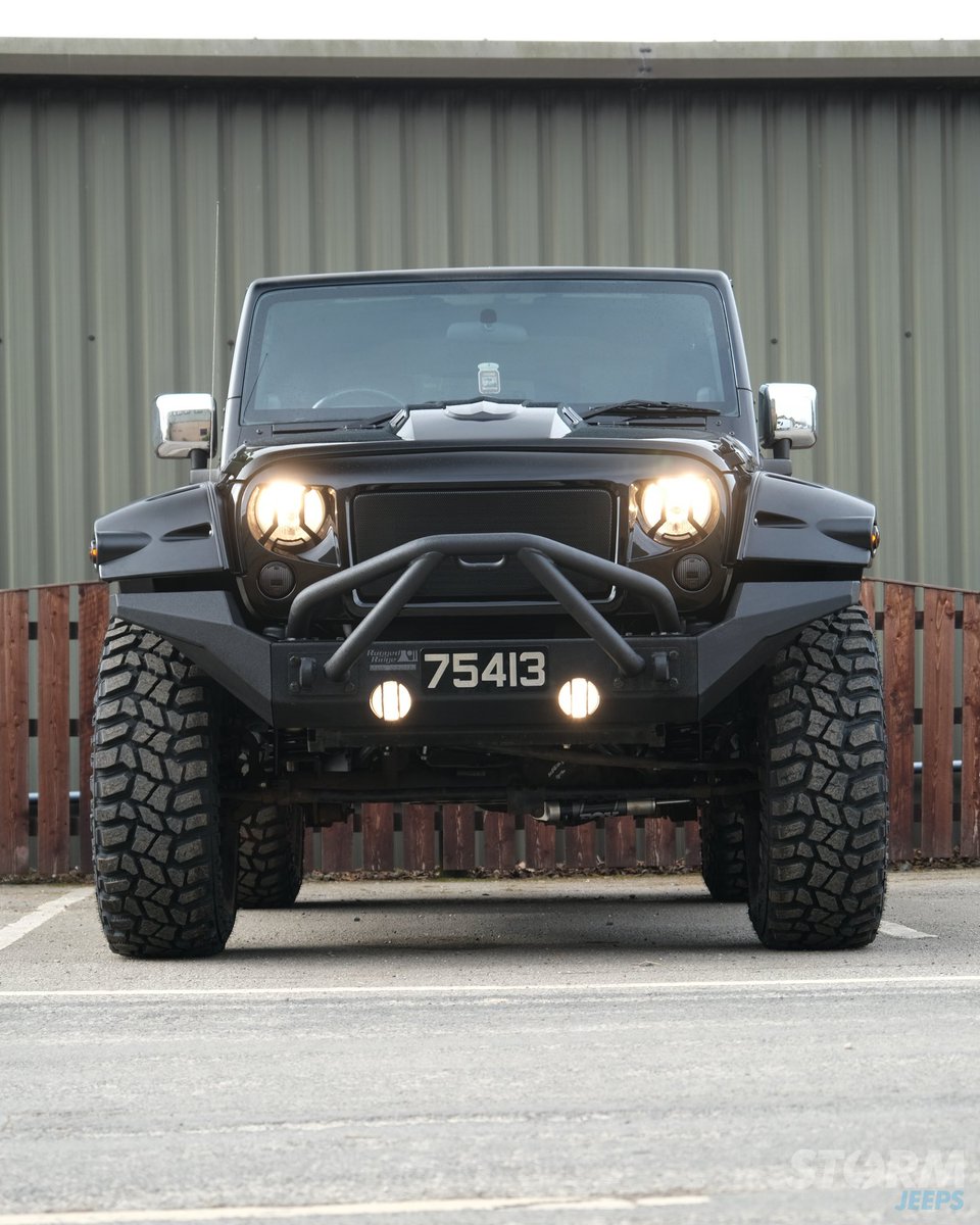 2010 Wrangler JK we had in from Guernsey gets some beastly styling upgrades,
 
#jk #wranglerjk #2drjk #stormjeeps #jeepey #rockwell #avenger #monster #angryjeeps