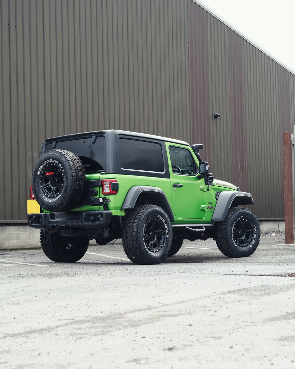 Storm Jeeps tweet media