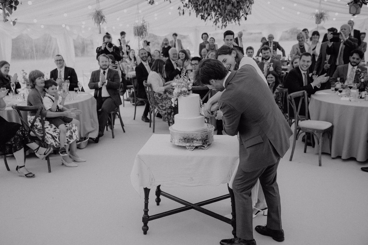 ‘Cutting the cake’ photos are the favourite photos that I get sent by my couples. 

This wedding cake was all handmade sugar wild flowers, a sugar owl and a trowel to cut the cake.

#fooddrinkdevon #tasteofthewest #porshamcakes #wedmag #devonwedding #devonweddingcake #weddingcake