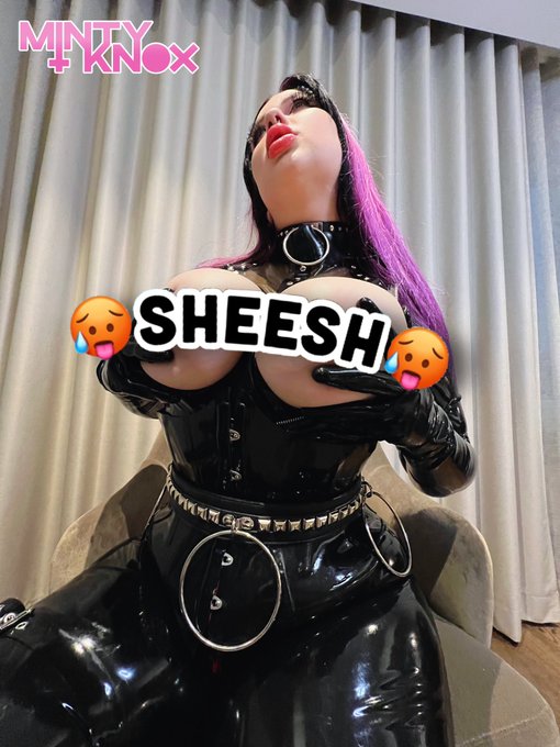 I feel like a new &amp; improved bimbo fuck doll this year! 🤪💗 Musta tuntuu uudelta &amp; parannetulta bimbo<a href="/tag/rubberist"class="tags"><span>#rubberist</span></a><a href="/tag/hugeboobs"class="tags"><span>#hugeboobs</span></a><a href="/tag/latexcatsuit"class="tags"><span>#latexcatsuit</span></a><a href="/tag/finnishgirl"class="tags"><span>#finnishgirl</span></a>