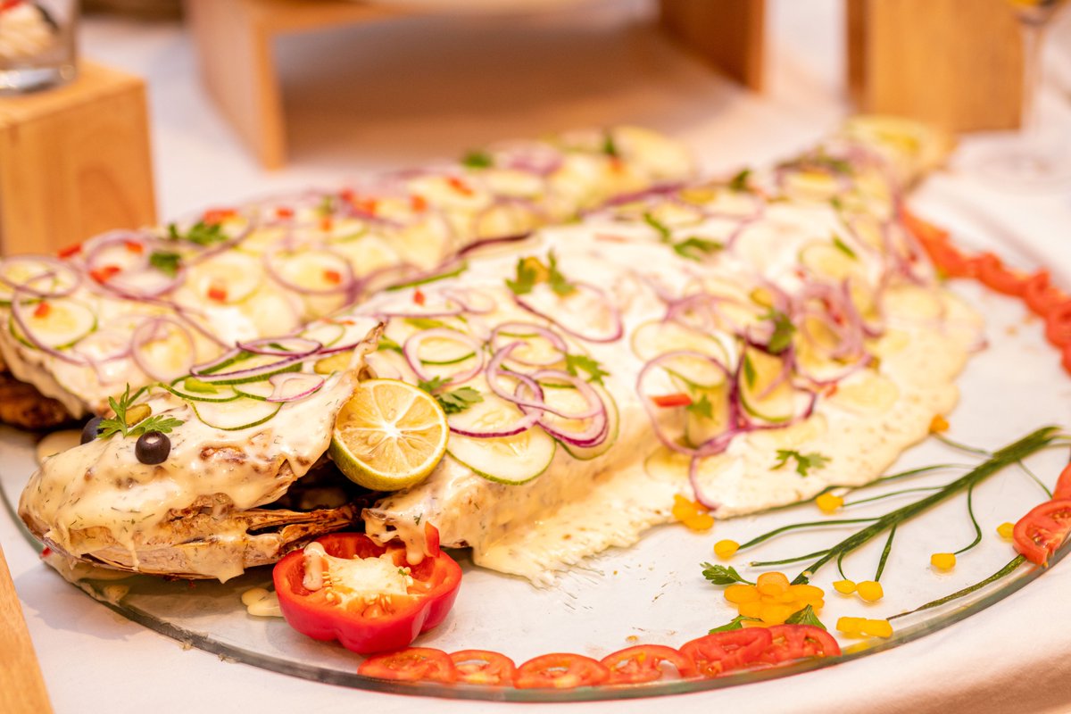 Hotel2Fevrier's tweet image. Partager de bons moments autour de nos buffets dans un cadre convivial entre amis ou en famille.

Restaurant Namiélé de l'hôtel 2 Fevrier
de 12h00 à 15h00

Réservez : + 228 22 23 86 00