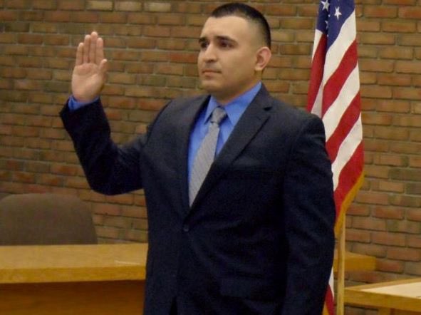 darafaye's tweet image. An Ohio police officer has resigned after having 10 policy &amp;amp; departmental violations…oh &amp;amp; admitting to sexual offenses with a child who was 4 years old. 

He’s facing exactly zero charges in relation to the sexual offenses as of right now. 

Say Hello to Officer James Mata.