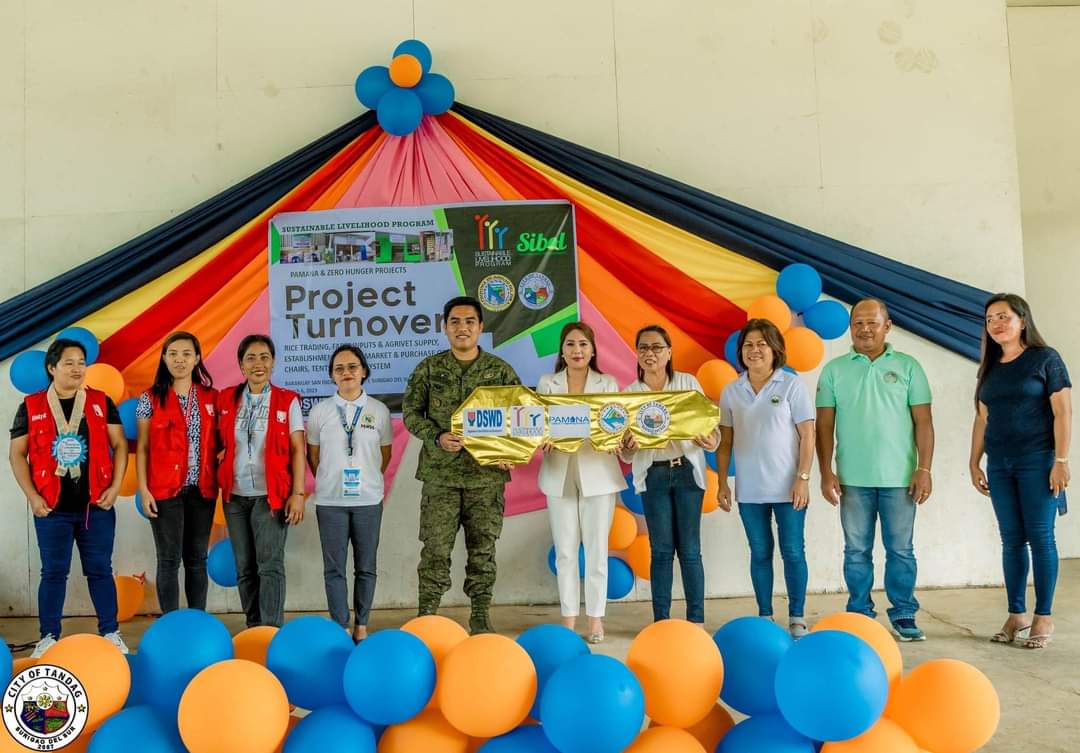 dswdcaraga's tweet photo. #SLPUpdate: DSWD Field Office Caraga handed over livelihood projects to seven associations in Tandag City, Surigao del Sur, through the Sustainable Livelihood Program (SLP) last March 6, 2023.

#BawatBuhayMahalagaSaDSWD https://t.co/8YGf1PyGgr