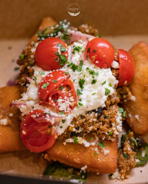 Have you had a chance to come out and see us at a Root'd Roadie event yet? 👀
Savory and Sweet Beignets are on the menu!😋
.
.
.
.
#cafe #restaurant #food #foodtruck #beignet #lunch #dinner