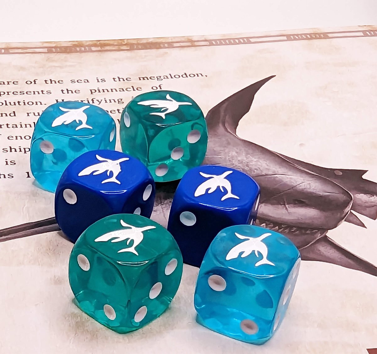 Shark attack! Stay out of the water ;)
#shark #dice #d6 #wargaming #TTRPG
darkelfdice.com/products/shark…