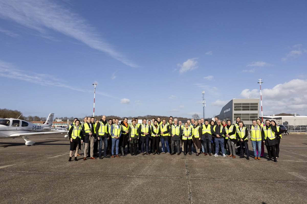 Luchthaven Eelde is belangrijk voor de bereikbaarheid, het vestigingsklimaat en de economie van Noord-NL. We blijven ons als <a href="/VVD/">VVD</a> hiervoor inzetten.