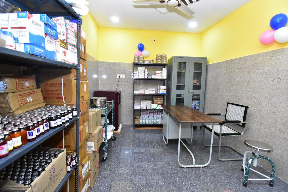 ACLB_Yadadri's tweet photo. 3 #BasthiDawakhanas inaugurated in #Bhongir municipality which will provide ANC checkups, Immunization and NCD screening among many others services. It will ensure quality healthcare services closer to people 
@TelanganaCMO @KTRBRS @BRSHarish @arvindkumar_ias @Collector_YDR https://t.co/lI4Lz2Y4td