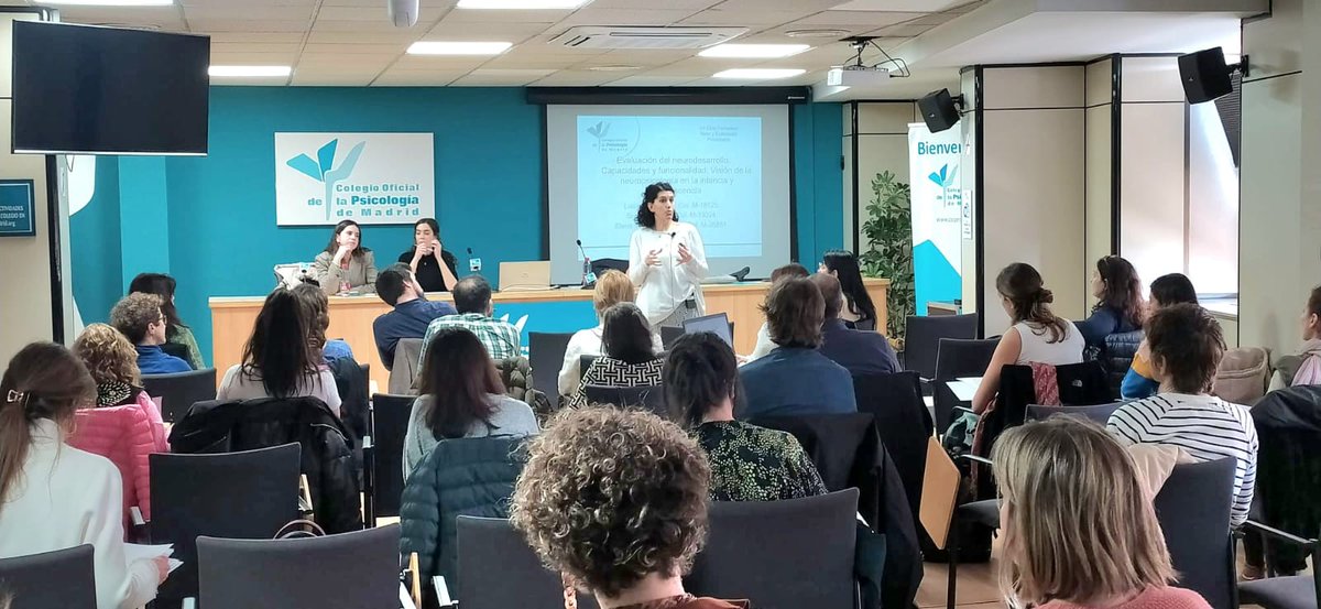 CopMadrid's tweet photo. 📍En estos momentos se está celebrando el taller "Evaluación del neurodesarrollo. Capacidades y funcionalidad: visión de la neuropsicología en la infancia y adolescencia", dentro del VII Ciclo Formativo sobre evaluación psicológica y uso de tests. https://t.co/WoH1T0srSY