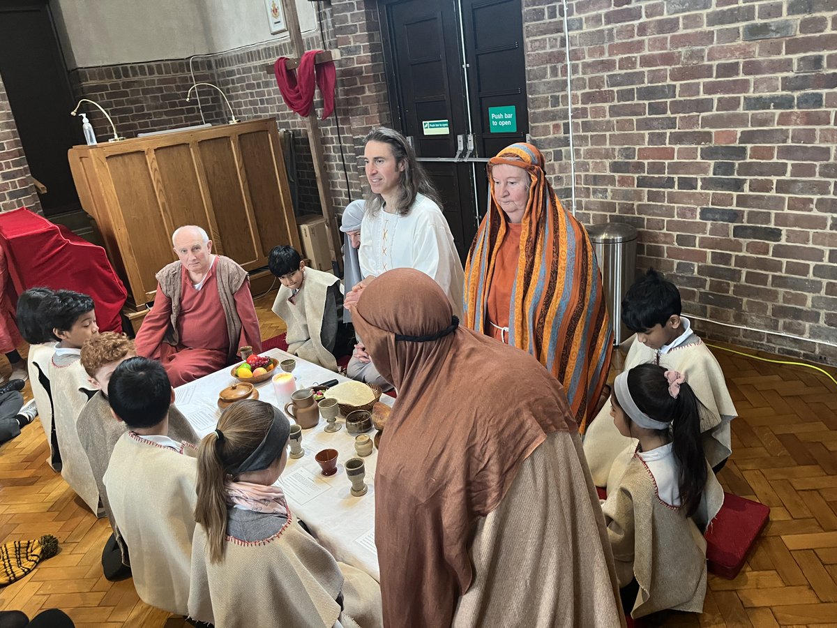 ManorParkSchSM1's tweet photo. On Friday, Year 5 visited Sutton Baptist Church and took part in the Easter Experience. They were immersed into the Easter story according to Christians and asked questions to the different characters. #MPPAre https://t.co/U53Zgqt8Tz