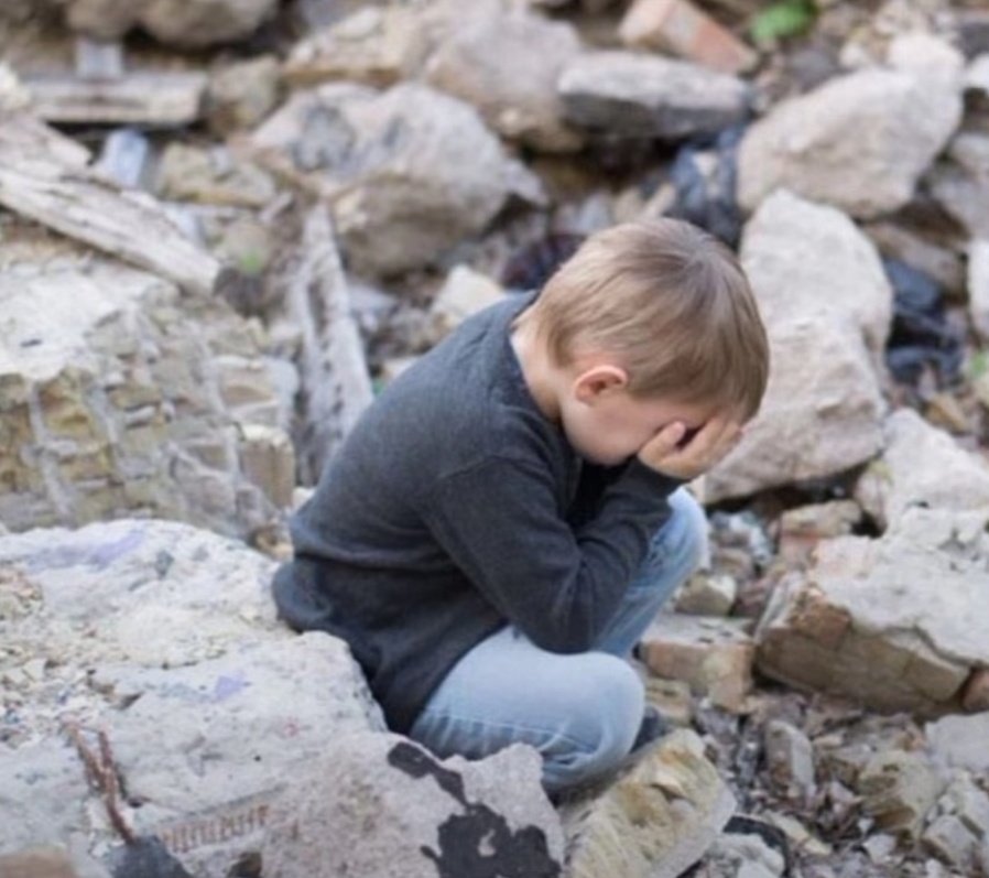 Depremde ebeveynsiz kalan çocuklarımız NEREDE?
Kaç çocuk var?
Kaç çocuk enkazdan çıkarıldı?
Sağ kalanların kaçı ailelerine kaçı TARİKAT ve CEMAATLERİN ellerine teslim edildi?

Başakşehir başta olmak üzere Kaç cemaat evinde Kaç çocuk var?
<a href="/tcailesosyal/">T.C. Aile ve Sosyal Hizmetler Bakanlığı</a> 
<a href="/ibbkadinaile/">İBB Kadın ve Aile Hizmetleri</a>