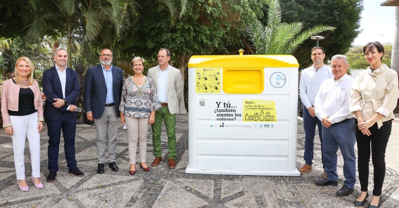ecoembes's tweet photo. ¡#RECICLOS llega a la Mancomunidad del Sureste de Gran Canaria!

A partir de ahora, los más de 138.000 ciudadanos de Agüimes, Ingenio, y Santa Lucía de Tirajana pueden obtener premios sostenibles y sociales gracias al #reciclaje♻️ de envases 👇