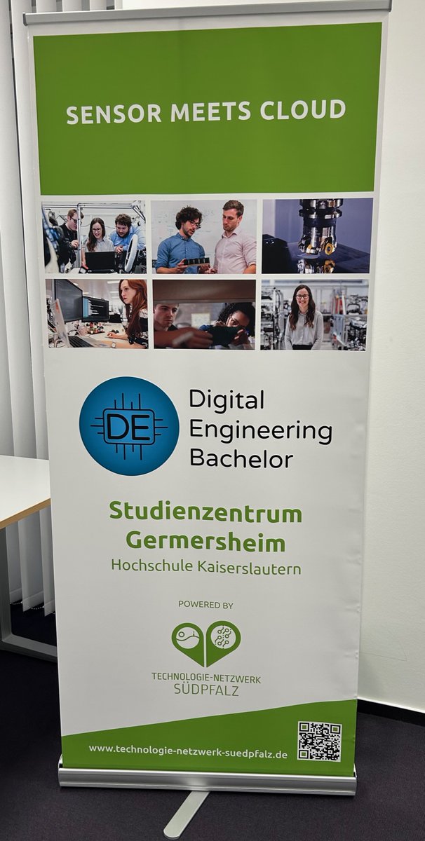 Sensor meets Cloud. Heute hieß es: Sensor meets Projektmanagement. Studenten im Studienzentrum Germersheim eine Woche vor Vorlesungsbeginn. Klasse Engagement.  #germersheim #hskaiserslautern #technologienetzwerksuedpfalz #südpfalz #digitalengineering #bachelor