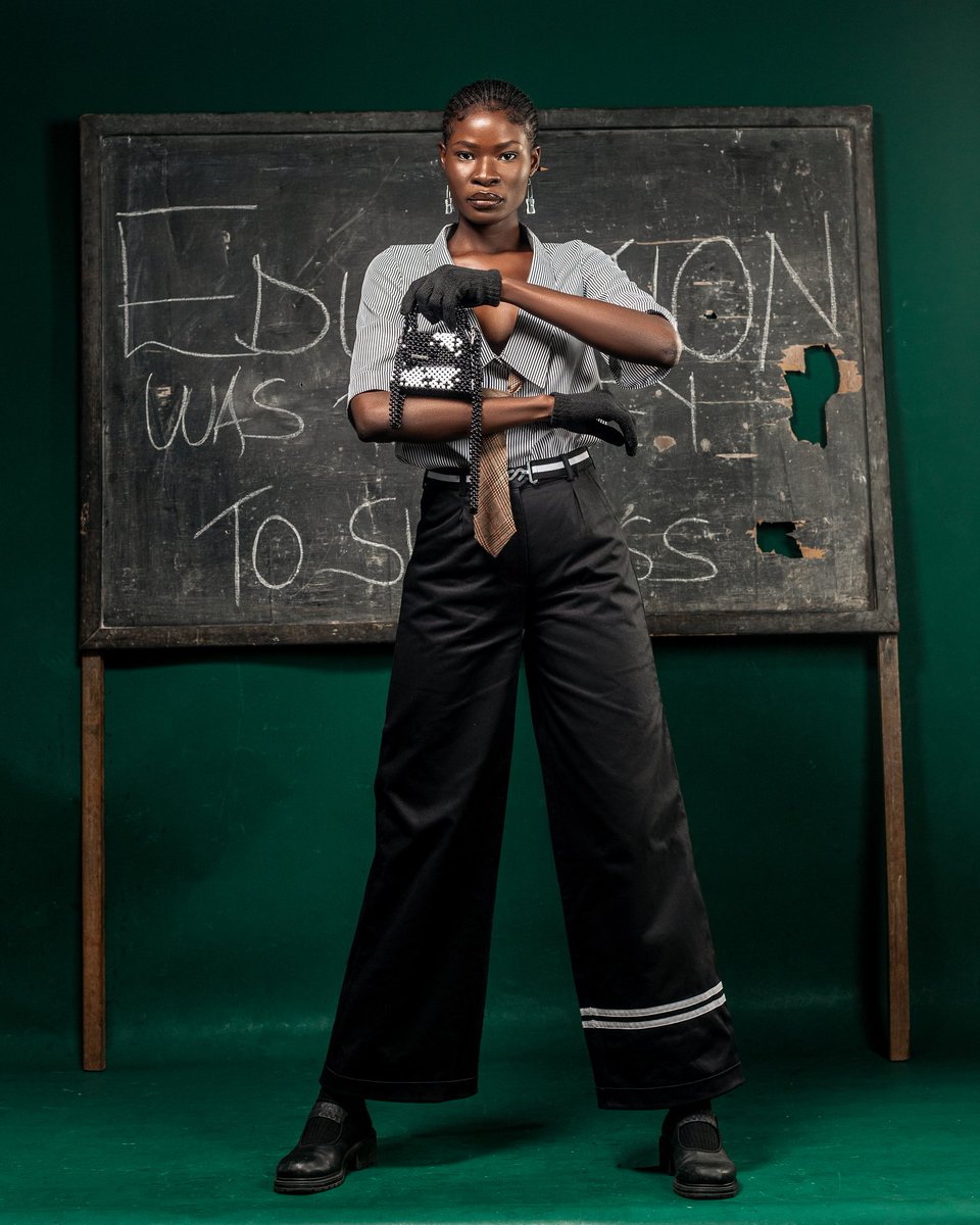 SeamlineA's tweet photo. SSUUBI // LOOK4
A two principle pass look that Incorporates of a Geo1 lowcut neckline shirt and Econ1 wide leg pants
Look 4 is in size 10 DM us to pre-order this look in your Size. 
This look will also be available on @glitter_trotter online shop very soon for worldwide shipping https://t.co/tNj8sa7XdQ
