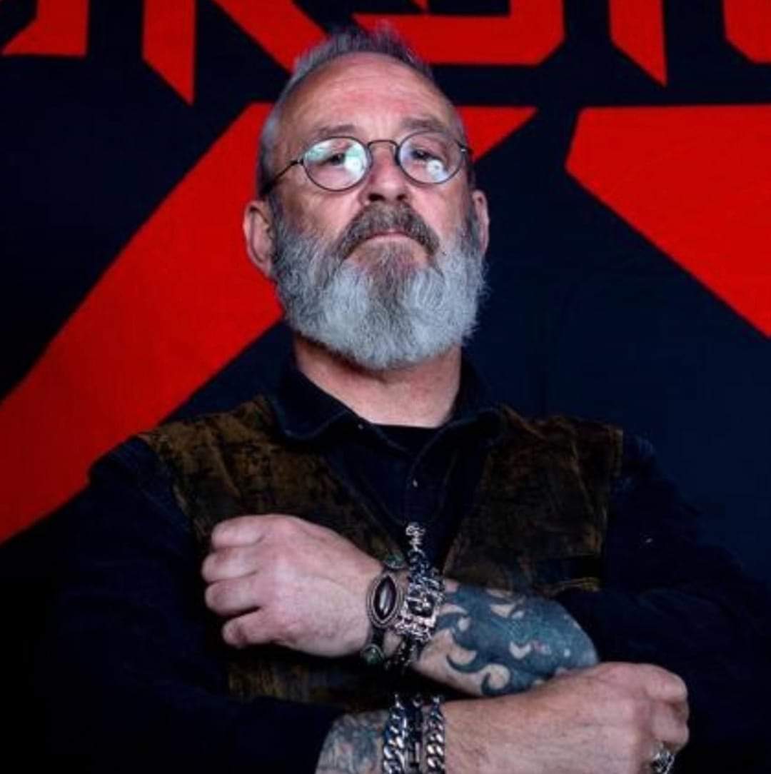 🚨Artist Announcement🚨

We are pleased to introduce our new endorsee, John Kane! 

Uses:
D3 Triple Pedal
Brushed Copper Snare Drum

Website: kardinalx.com

Full Post on Instagram: instagram.com/duallistdrums

#newartist #duallistdrums #duallistpedals #drummer