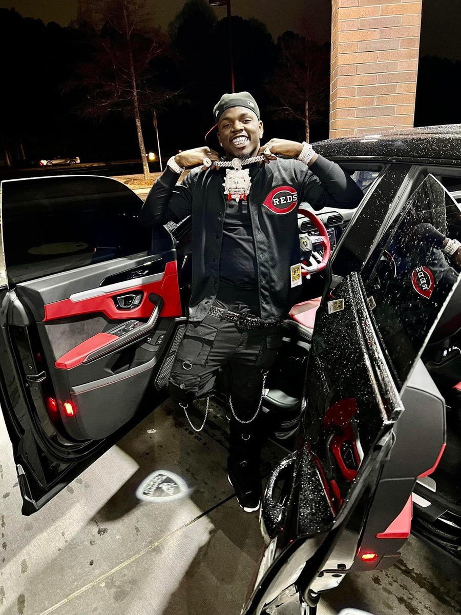 bigboogieR4L's tweet photo. I Do What I Wanna When I Wanna &amp; How I Wanna 🖤😮‍💨 #BIGBODYLAMB 💪🏿 #BIGCMG https://t.co/CTbjB2GFl5