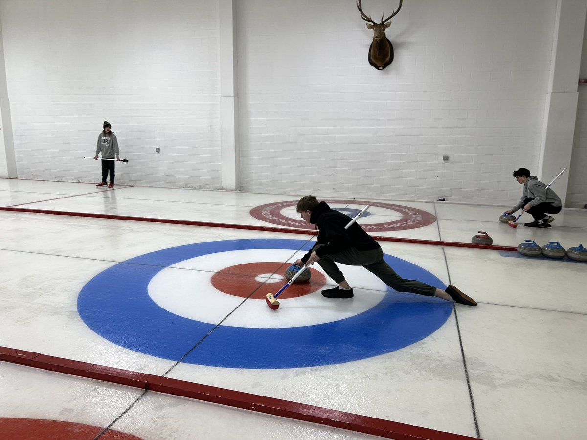 FlightAcademySA's tweet photo. A fun morning was spent at the Irvine Curling Club to learn a new sport! Big thanks go out to SAFA students Reid, Nic and Evan for mentoring our student pilots how to play, and the Irvine curling club for allowing us use of the facility. #igniteminds #activeyouth #wearecanadian https://t.co/suLdoxU1FW